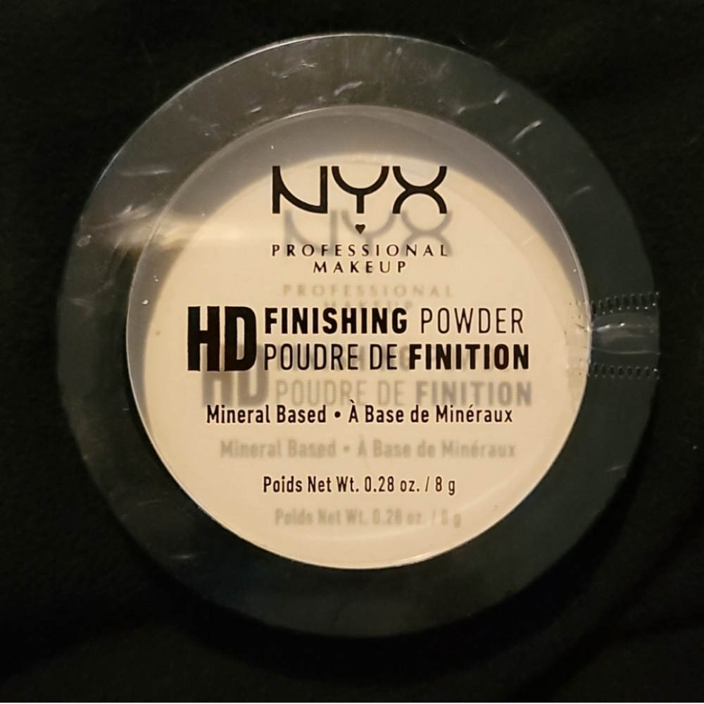 NYX Primer + NYX Finishing Powder Bundle